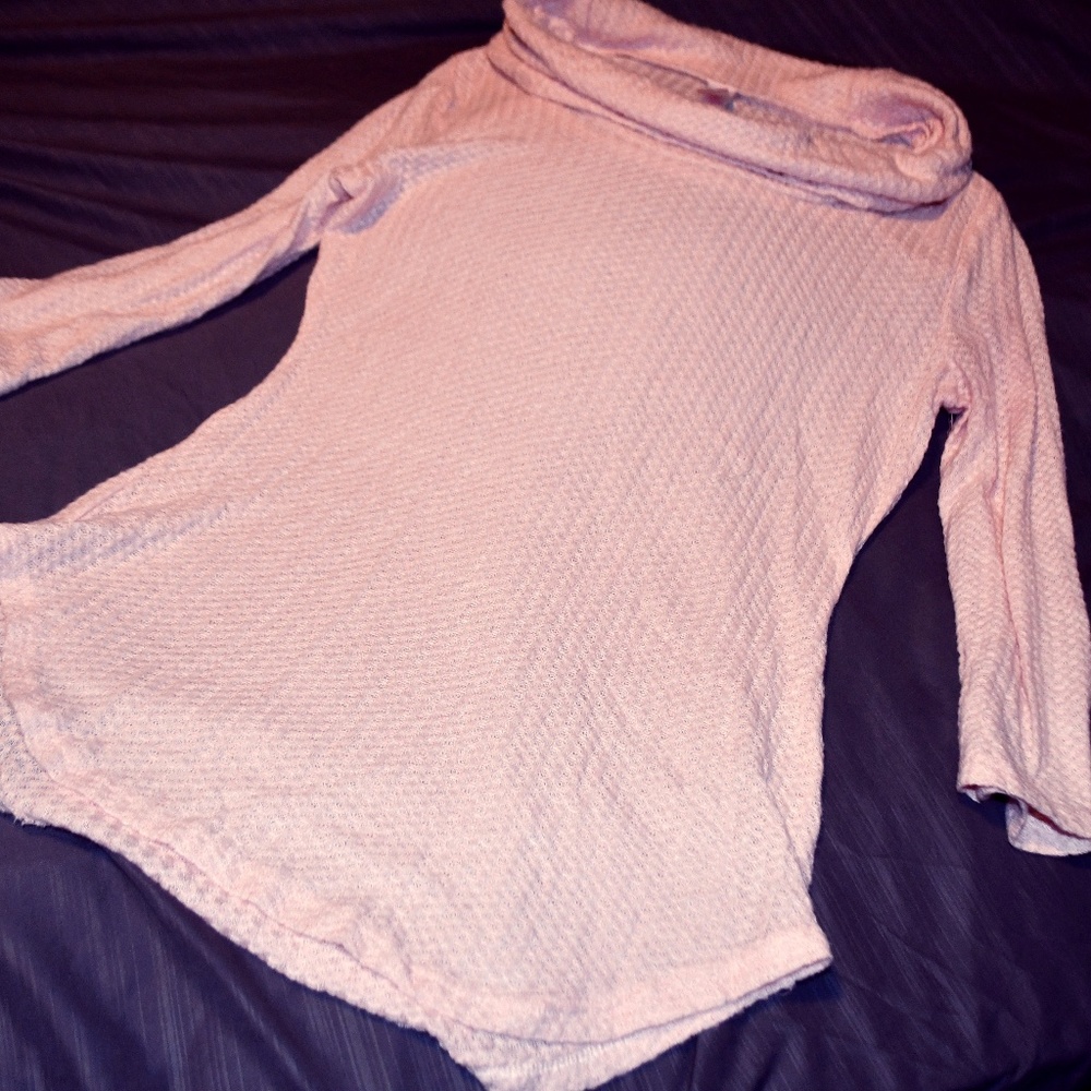 Super Soft Light Pink Cowneck Sweatar